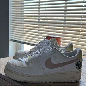 Nike Air Force 1 '07 SE